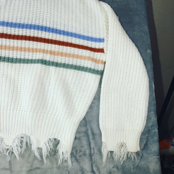 Rue21 Womens L Distressed Sweater White Striped‎ Knit Pullover Grunge Y2K - Picture 3 of 9
